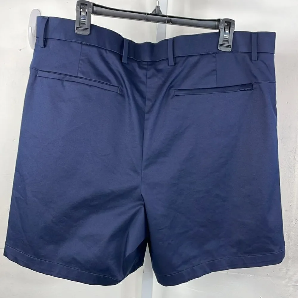 Banana Republic Aiden Shorts Navy size 38”